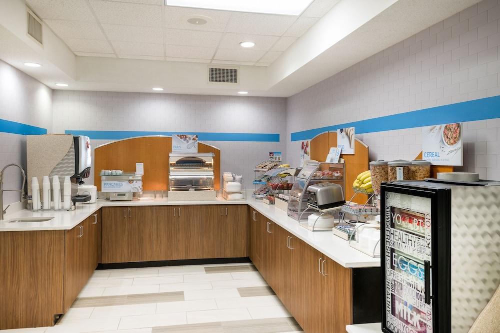 Holiday Inn Express Hillsville By Ihg Εξωτερικό φωτογραφία