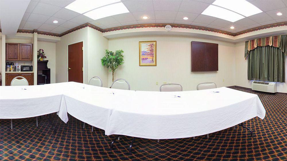 Holiday Inn Express Hillsville By Ihg Εξωτερικό φωτογραφία