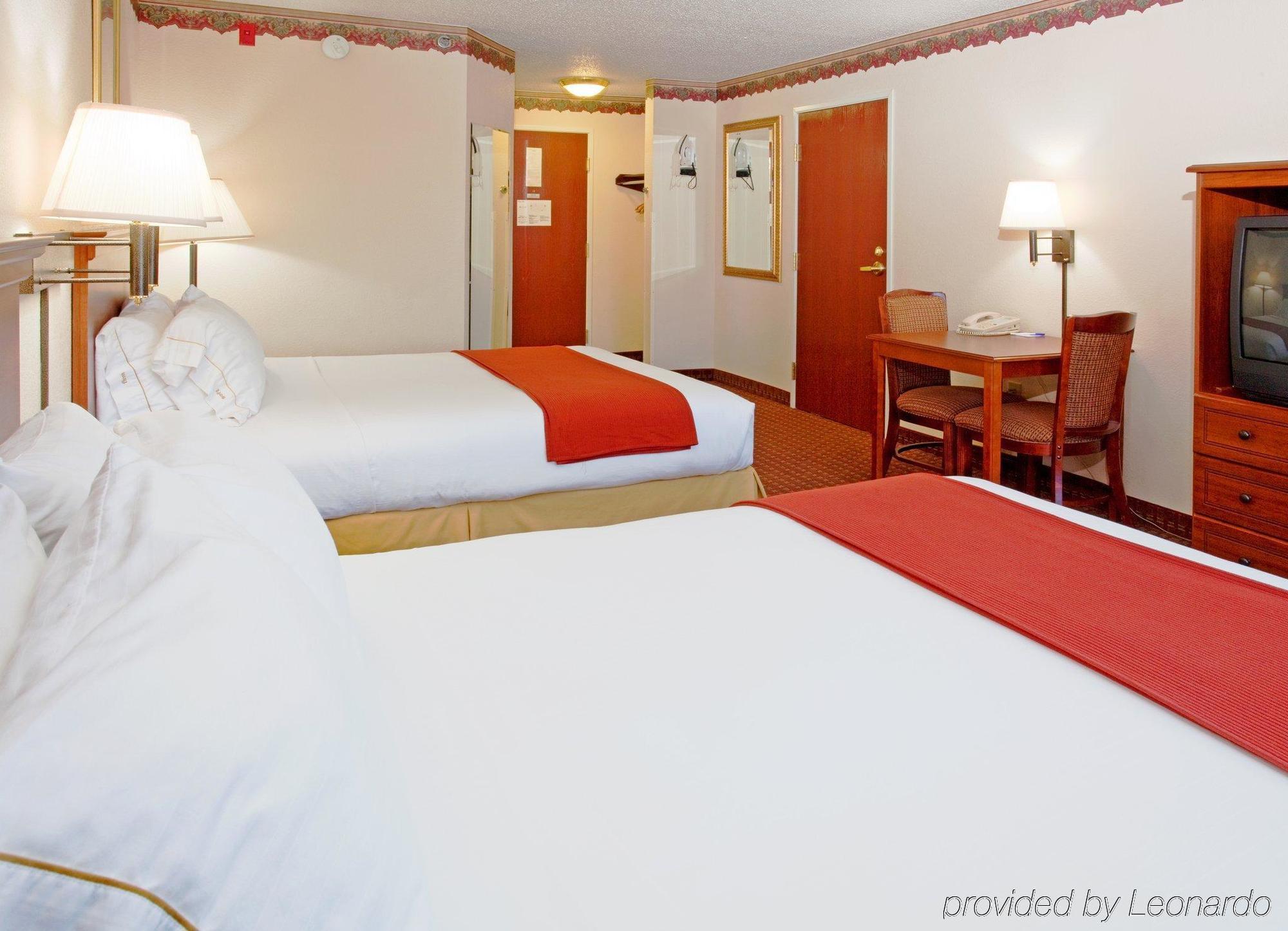 Holiday Inn Express Hillsville By Ihg Εξωτερικό φωτογραφία