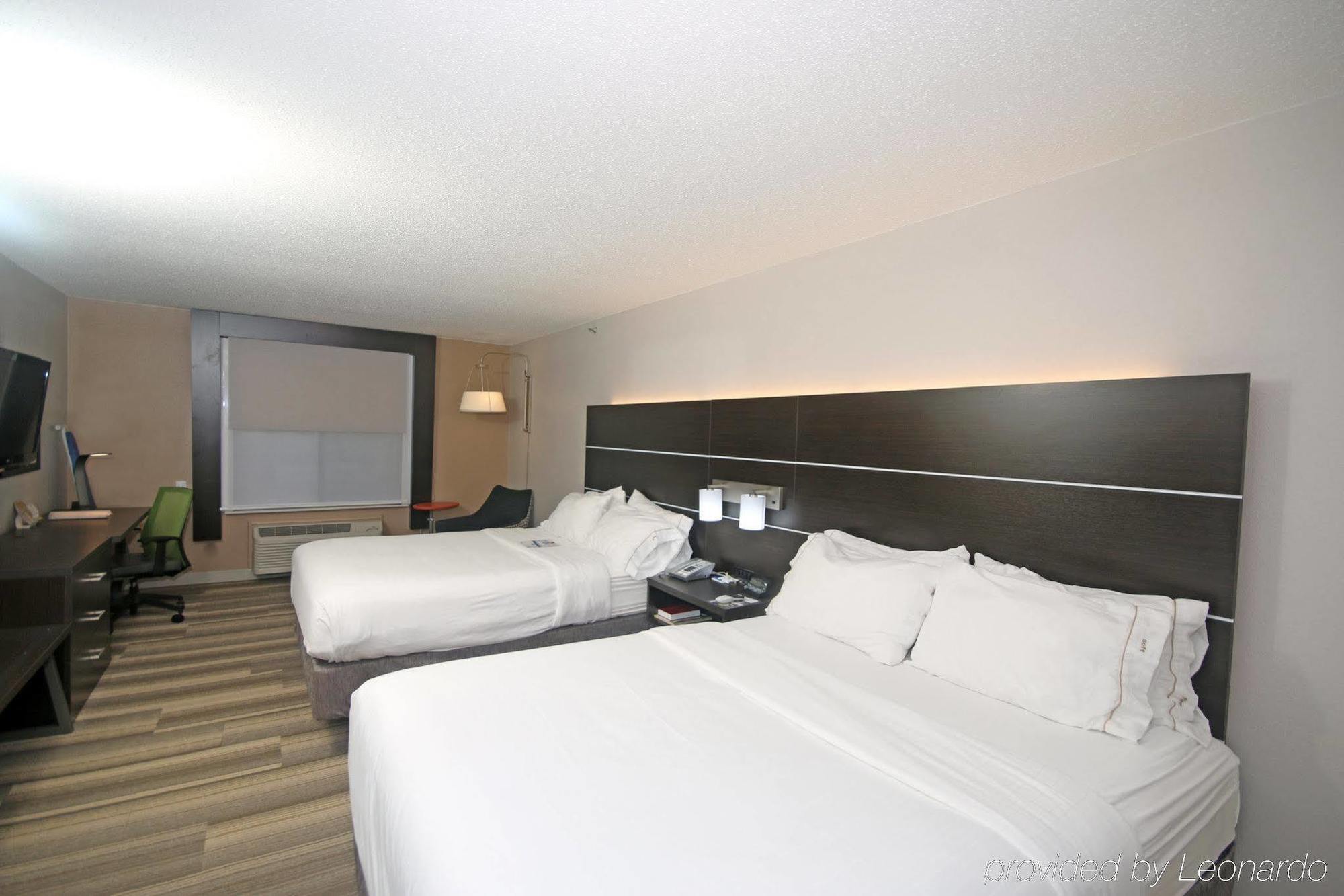 Holiday Inn Express Hillsville By Ihg Εξωτερικό φωτογραφία