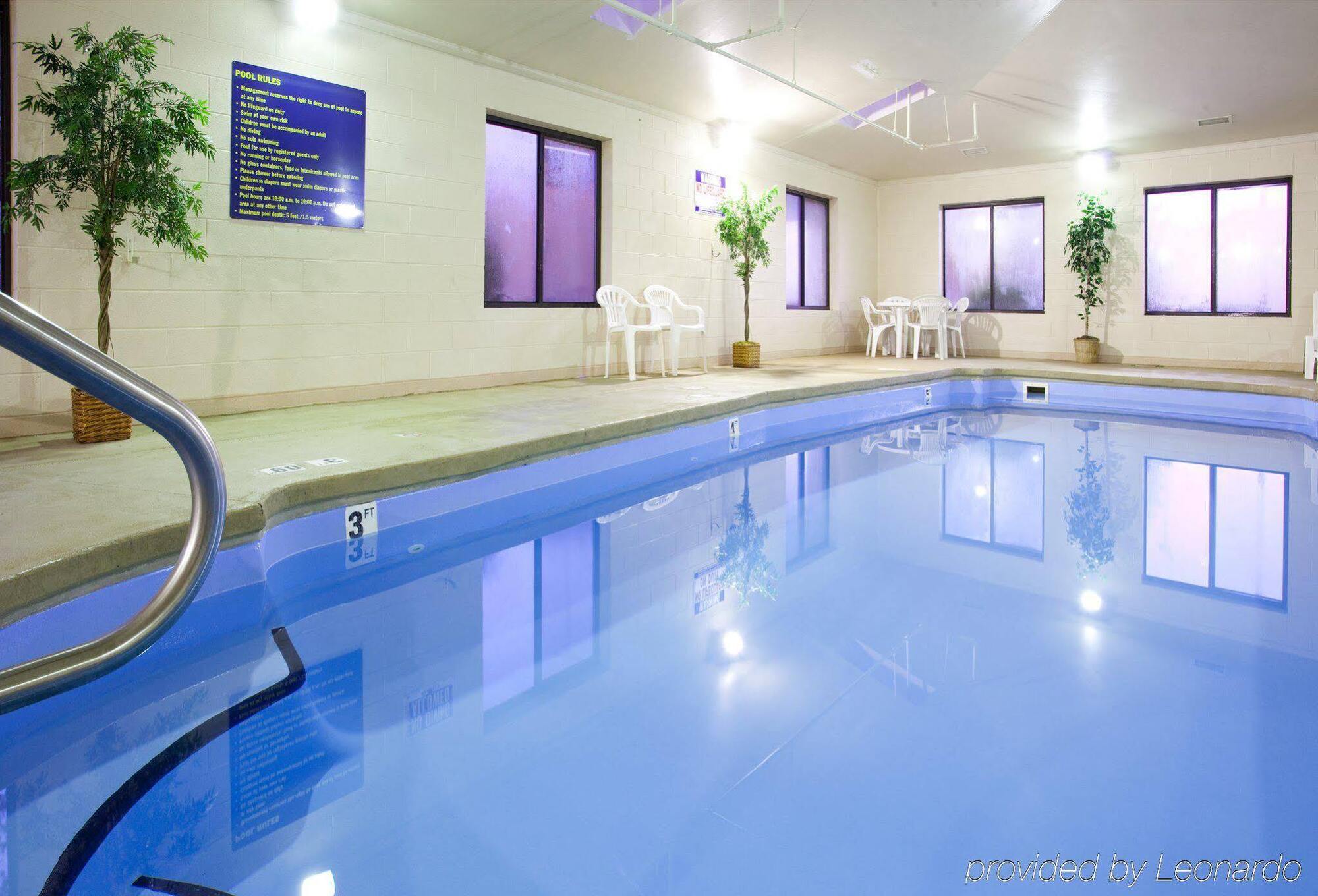 Holiday Inn Express Hillsville By Ihg Εξωτερικό φωτογραφία