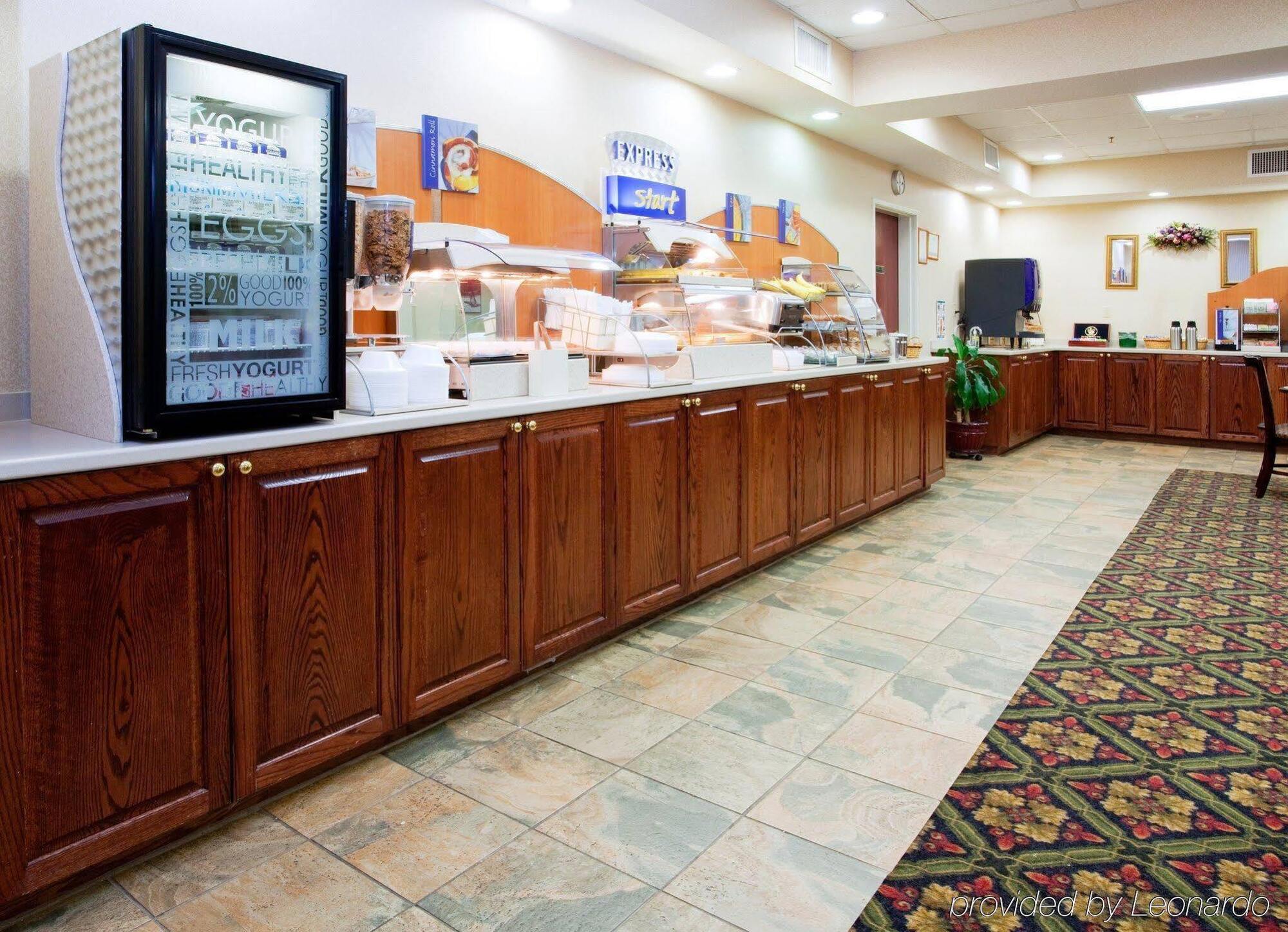 Holiday Inn Express Hillsville By Ihg Εξωτερικό φωτογραφία